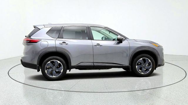 2026 Nissan Rogue FWD SV *Ltd Avail* - 23094189 - 3
