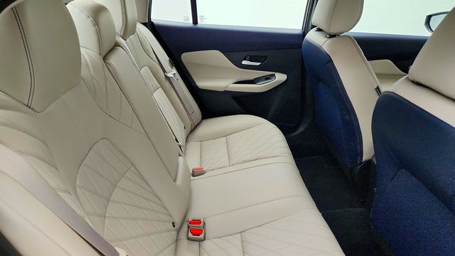 2026 Nissan Sentra SL Sedan *Ltd Avail* - 23041096 - 22
