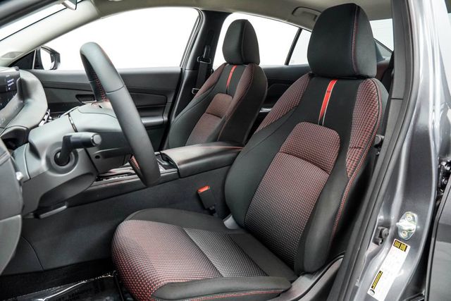 2026 Nissan Sentra SR Sedan - 23070900 - 14