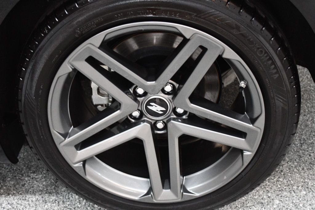 Nissan Z photo 19