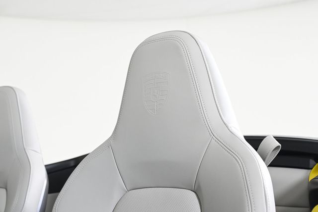 2026 Porsche 911  - 22919188 - 20
