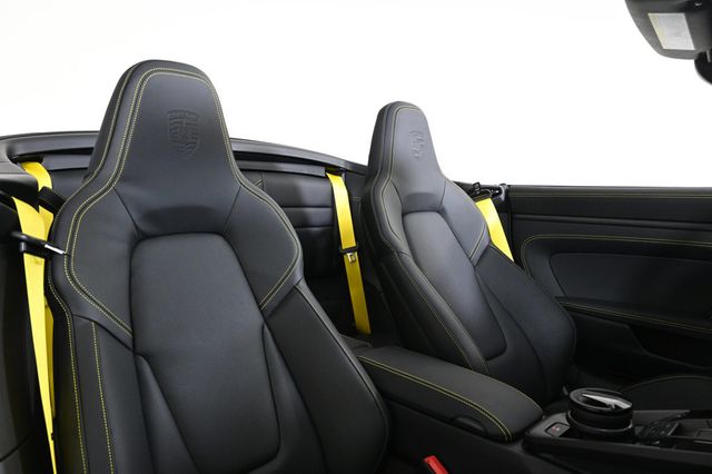 2026 Porsche 911  - 22961678 - 16