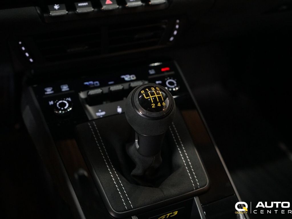 2026 Porsche 911  - 23071268 - 31