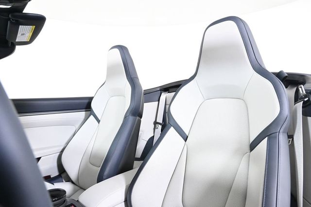 2026 Porsche 911 Carrera - 22944970 - 4