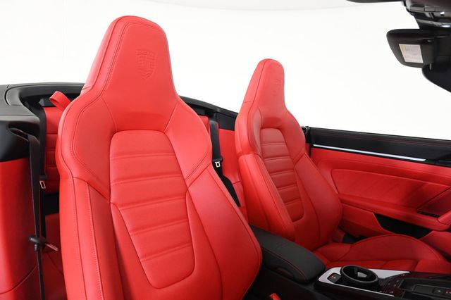 2026 Porsche 911 Carrera 4 GTS - 22929095 - 18