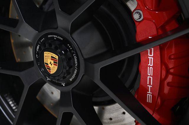 2026 Porsche 911 Carrera 4 GTS - 22929095 - 32