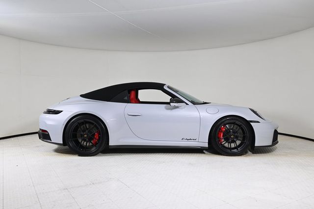 2026 Porsche 911 Carrera 4 GTS - 22929095 - 7