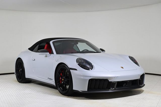 2026 Porsche 911 Carrera 4 GTS - 22929095 - 8