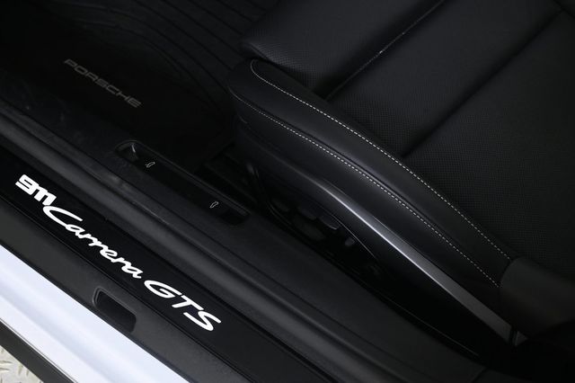 2026 Porsche 911 Carrera 4 GTS - 22966379 - 25