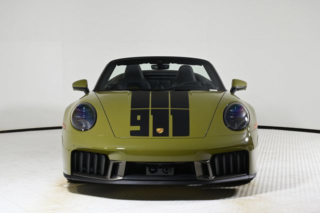 2026 Porsche 911 Carrera 4 GTS - 22982189 - 9