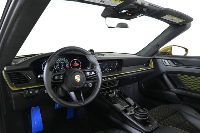 2026 Porsche 911 Carrera 4 GTS - 22982189 - 10