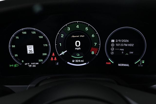 2026 Porsche 911 Carrera 4 GTS - 22982189 - 13