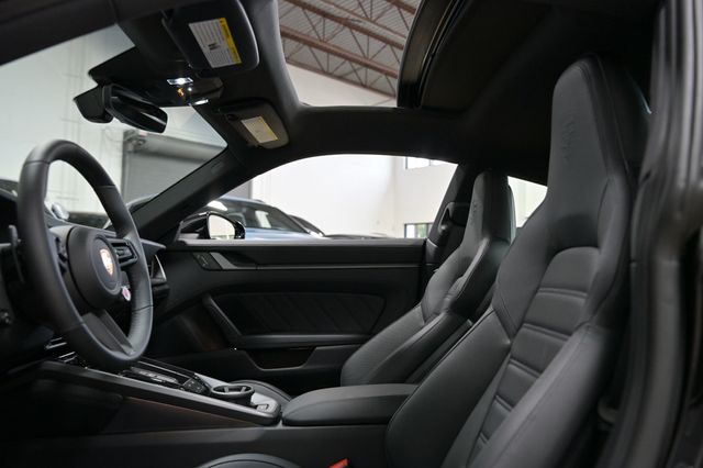 2026 Porsche 911 Carrera 4S Coupe - 23024716 - 23
