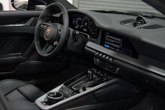 2026 Porsche 911 Carrera 4S Coupe - 23024716 - 28