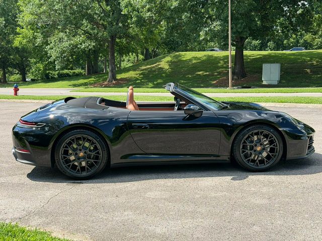 2026 Porsche 911 Carrera Cabriolet, RS Spyder Wheels, Sport Exhaust, Sport Chrono - 23041986 - 11