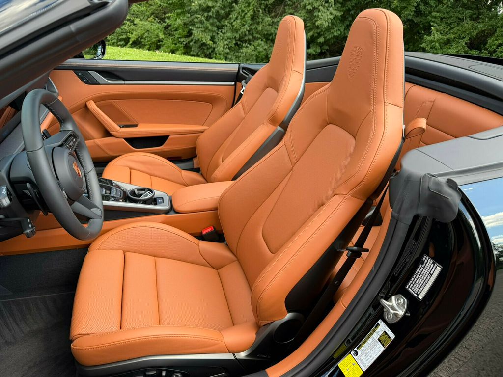 2026 Porsche 911 Carrera Cabriolet, RS Spyder Wheels, Sport Exhaust, Sport Chrono - 23041986 - 29