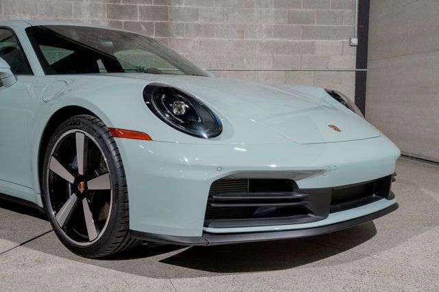 2026 Porsche 911 Carrera Coupe - 23008556 - 35