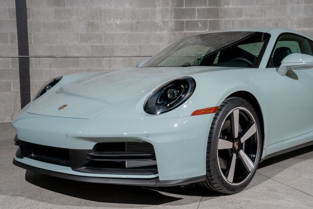 2026 Porsche 911 Carrera Coupe - 23008556 - 39