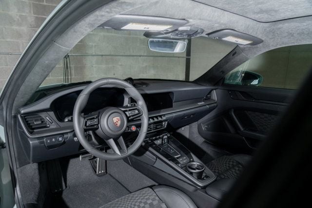 2026 Porsche 911 Carrera Coupe - 23008556 - 8