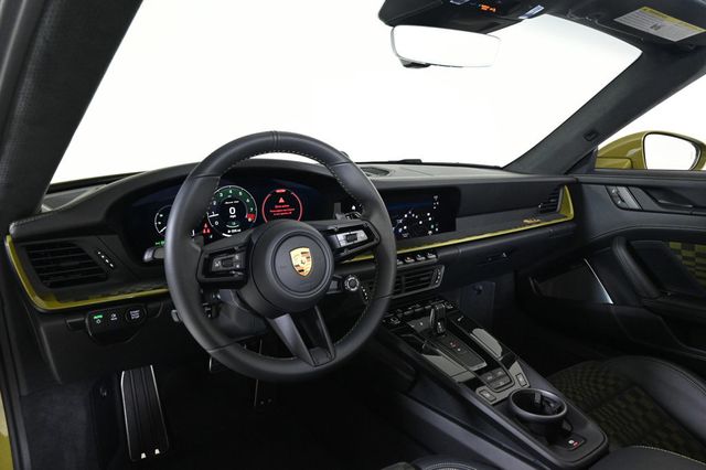 2026 Porsche 911 Carrera GTS - 22976771 - 10