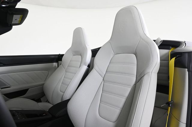 2026 Porsche 911 Carrera GTS - 23028077 - 4