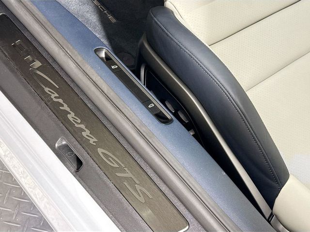 2026 Porsche 911 Carrera GTS - 23058415 - 22