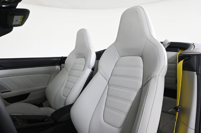 2026 Porsche 911 Carrera GTS - 23084558 - 4
