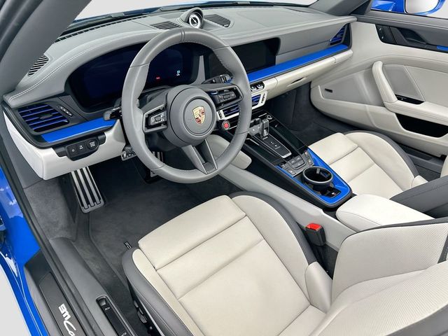 2026 Porsche 911 Carrera GTS Cabriolet - 23018992 - 16