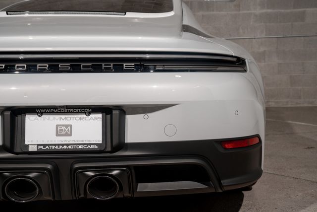 2026 Porsche 911 Carrera GTS Coupe - 23049083 - 10