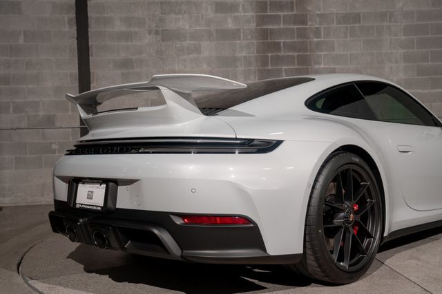 2026 Porsche 911 Carrera GTS Coupe - 23049083 - 16