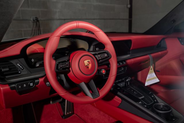 2026 Porsche 911 Carrera GTS Coupe - 23049083 - 22