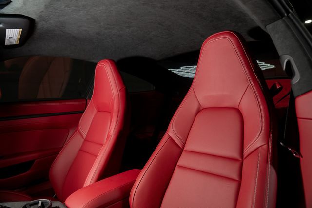 2026 Porsche 911 Carrera GTS Coupe - 23049083 - 25