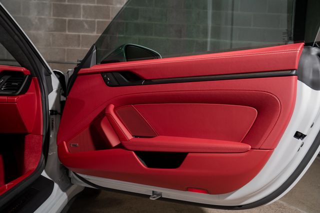 2026 Porsche 911 Carrera GTS Coupe - 23049083 - 39