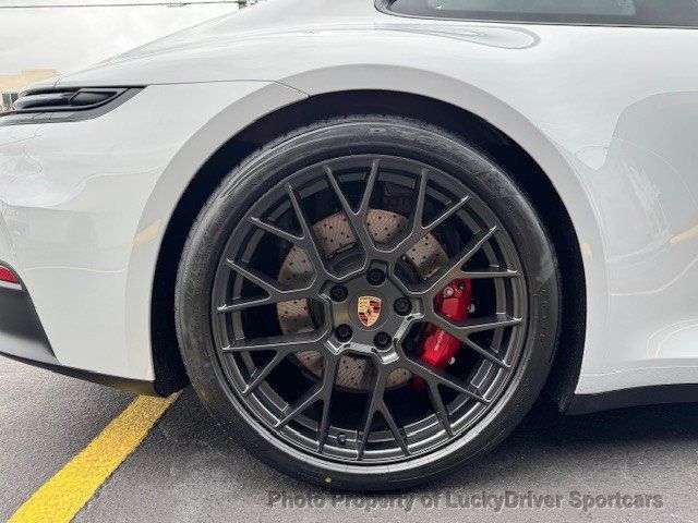 2026 Porsche 911 Carrera GTS Coupe - 22973935 - 14
