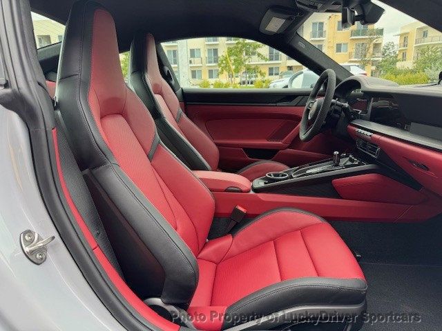 2026 Porsche 911 Carrera GTS Coupe - 22973935 - 40