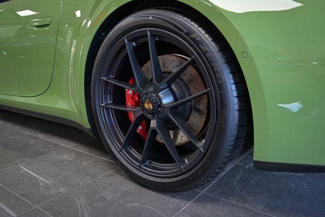 2026 Porsche 911 Carrera GTS Coupe - 22987541 - 9