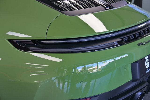 2026 Porsche 911 Carrera GTS Coupe - 22987541 - 16