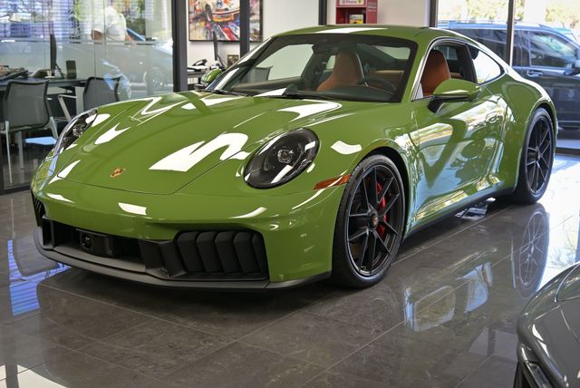 2026 Porsche 911 Carrera GTS Coupe - 22987541 - 1