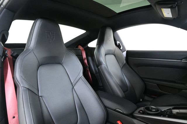 2026 Porsche 911 Carrera S - 22937020 - 16