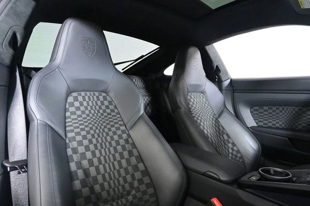 2026 Porsche 911 Carrera S - 23029389 - 16