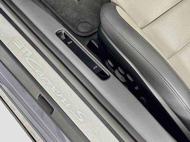 2026 Porsche 911 Carrera S - 23092095 - 24