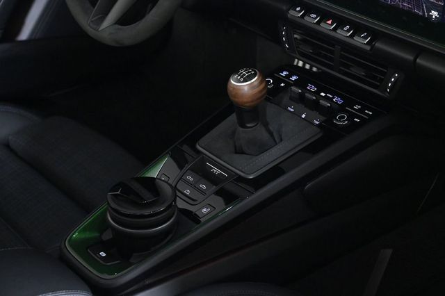 2026 Porsche 911 Carrera T - 23014291 - 23