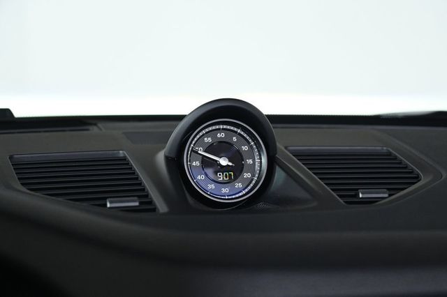 2026 Porsche 911 Carrera T - 23014291 - 24