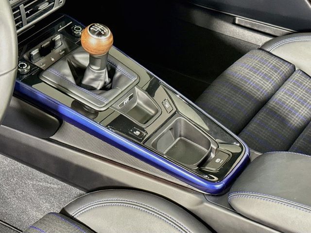 2026 Porsche 911 Carrera T - 23086114 - 15