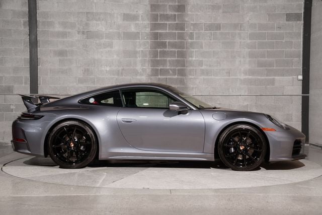 2026 Porsche 911 Carrera T Coupe - 23054096 - 1