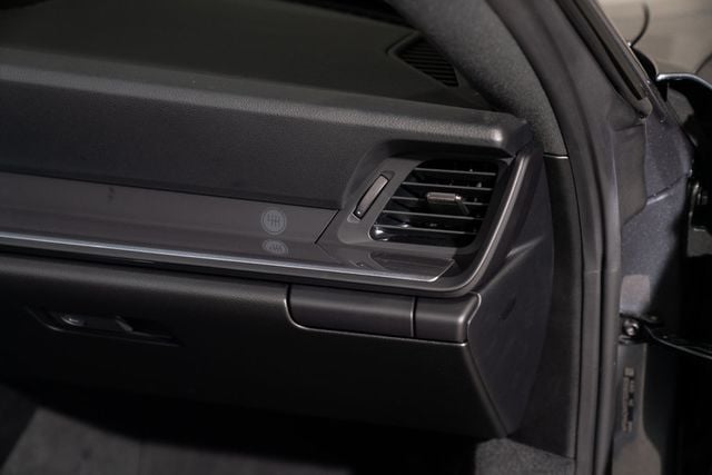 2026 Porsche 911 Carrera T Coupe - 23054096 - 28