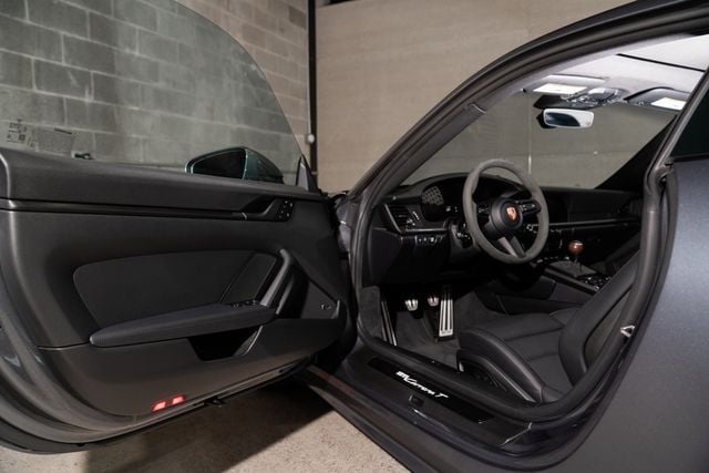 2026 Porsche 911 Carrera T Coupe - 23054096 - 8