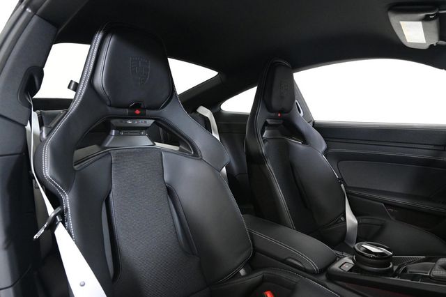 2026 Porsche 911 GT3 - 22969425 - 17