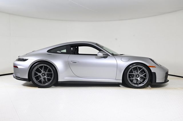 2026 Porsche 911 GT3 - 22969425 - 7