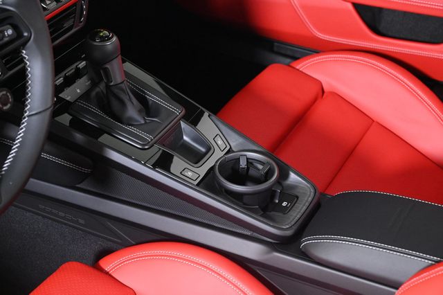 2026 Porsche 911 GT3 - 22993171 - 15